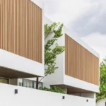 ระแนงไม้เทียมภายนอก