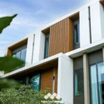 ระแนงไม้เทียมภายนอก