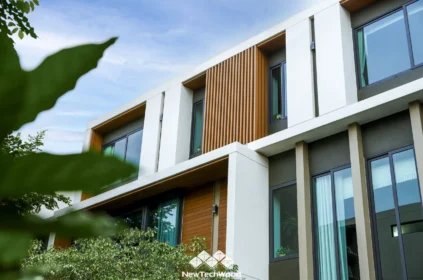 ระแนงไม้เทียมภายนอก