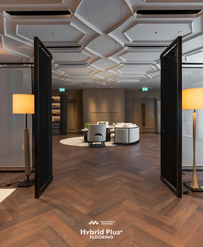 ก้าวข้ามขีดจำกัดของพื้นบ้าน: ทำไม กระเบื้องยาง SPC คลิ๊กล็อค รุ่น Hybrid Plus จาก KSWOOD ถึงเป็นที่สุดของพื้นในยุคนี้